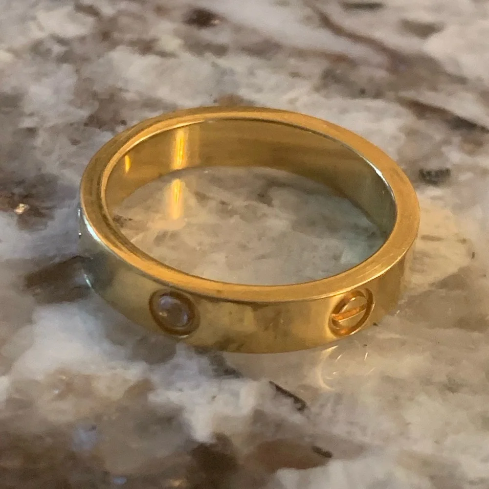 Vintage Gold Plated Ring, Stainless Steel, Approx. Size 7.5 - Picture 1 of 6